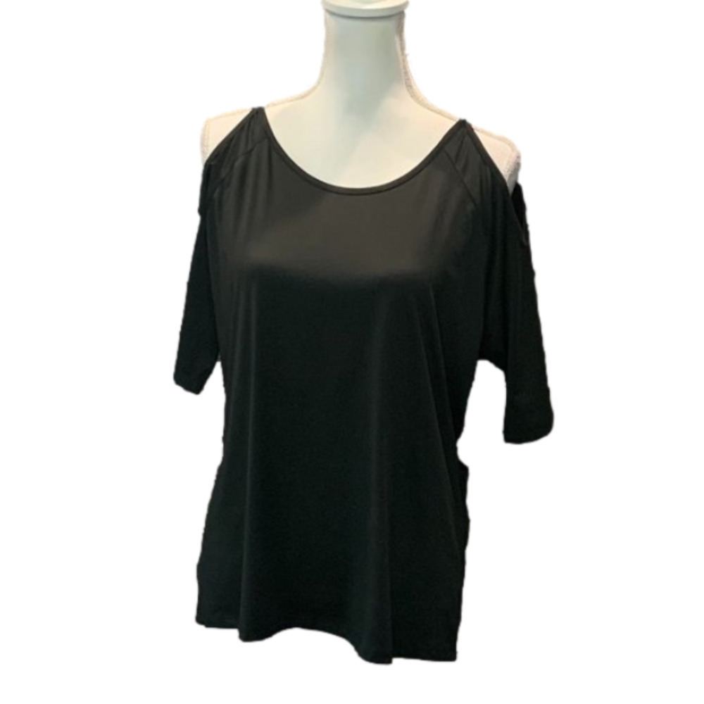 🔥🔥SALE🔥🔥WOWENY Black Athletic Mesh Back Top NWT
